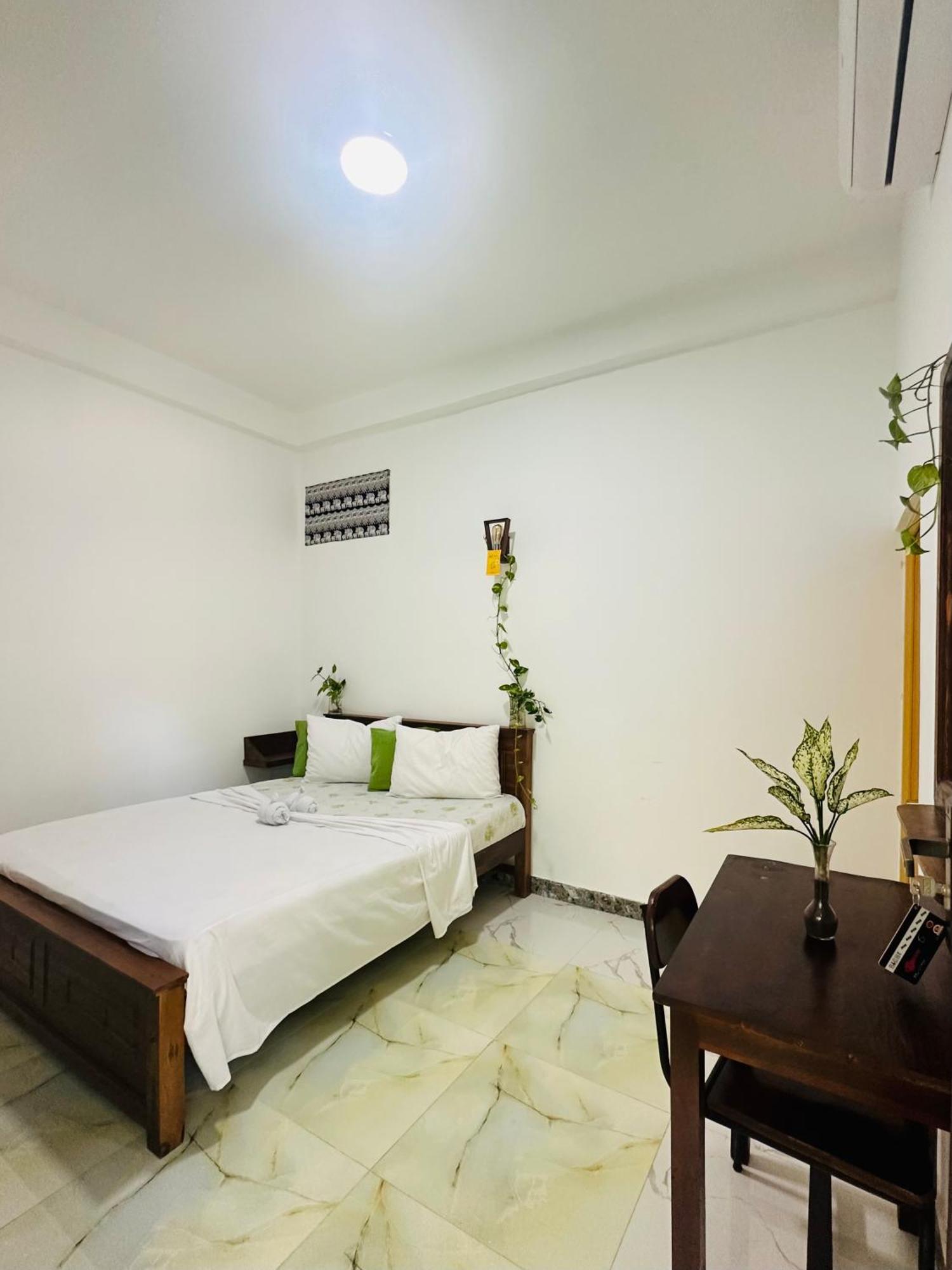 Jaya Villa - Near Airport Негомбо Экстерьер фото